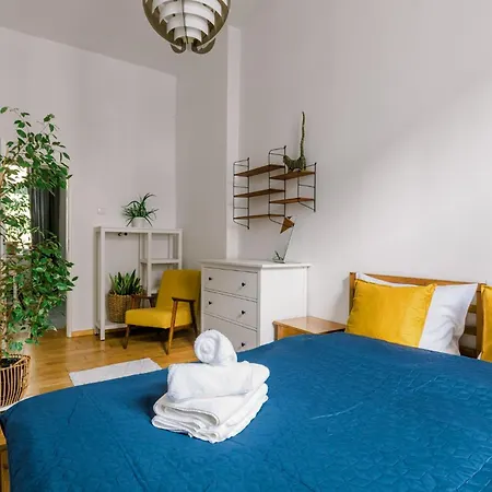 Plac Grunwaldzki Cosy By Bookinghost