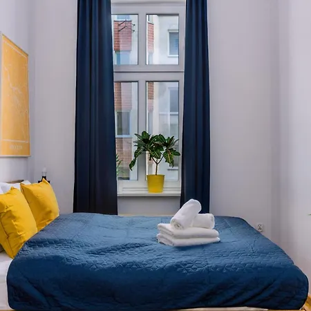 Daire Plac Grunwaldzki Cosy By Bookinghost