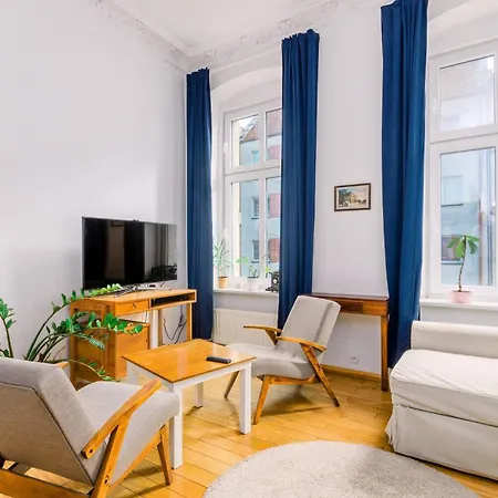 아파트 Plac Grunwaldzki Cosy