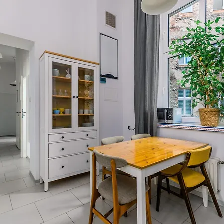 Plac Grunwaldzki Cosy By Bookinghost Daire *