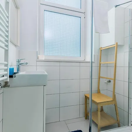 Plac Grunwaldzki Cosy By Bookinghost * Wroclaw